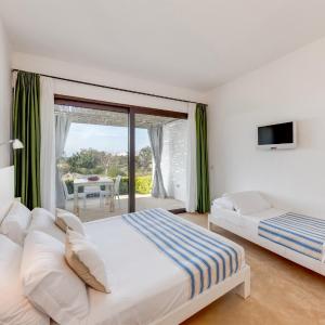 Triple Room with Sea View