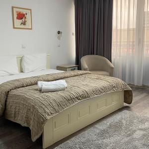 Basic Triple Room