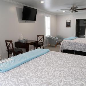 Deluxe Double Room with Bath