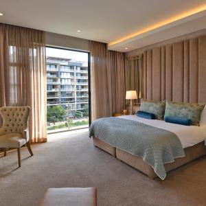 Rockstar Penthouse with Private pool, Gym, Hot Tub and 4 Bedrooms
