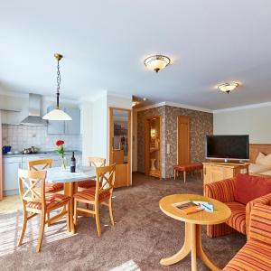 Deluxe Double Room with Bath