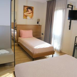 Triple Room with Mountain View
