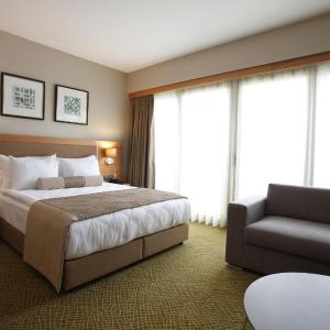 Exclusive Room