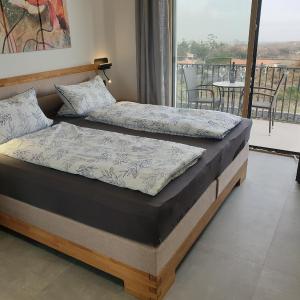 Queen Room with Sea View