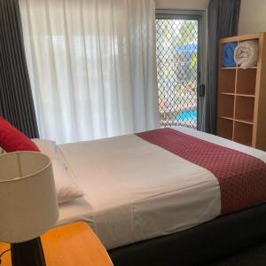 Single Room with Lake View
