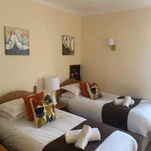 Economy Twin Room