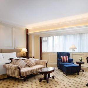 Junior King Suite - High Floor