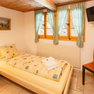 Classic Single Room