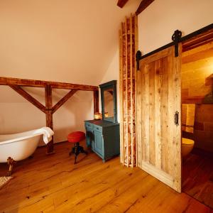 Deluxe Double Room with Bath