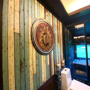 Suite with Mountain View