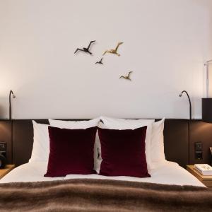 Heritage Lake View Suite