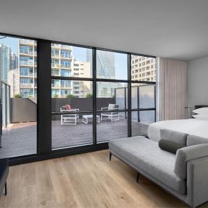 Premium Courtyard Terrace, Guest room, 1 King, Terrace
