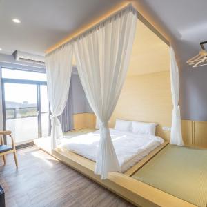 Queen Room with Sea View