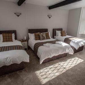 Triple Room with Shower