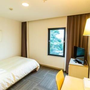 Single Room - Non-Smoking