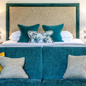 Large Double or Twin Room
