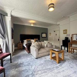 Hot Tub Room: Superking/Twin