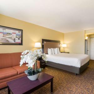 King Room - Communication Assistance/Non-Smoking