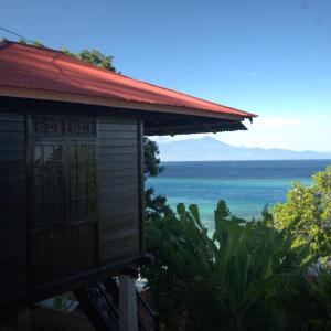 Bungalow with Sea View