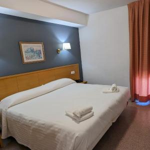 King Room with Balcony