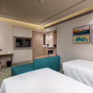 Standard Twin Room with Two Twin Beds