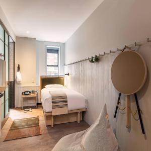 Twin Room with One Twin Bed