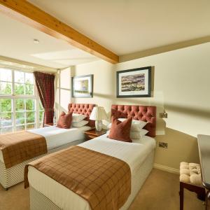 Large Twin Room (Uah Lodge)