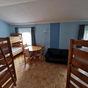 6-Bed Mixed Dormitory Room