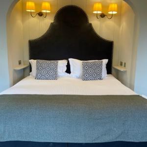 Superior Deluxe Double or Twin Room 