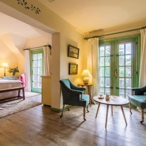 Superior Deluxe Double or Twin Room 