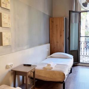 Twin Room with Shared Bathroom