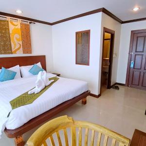 Superior Double Room with City View