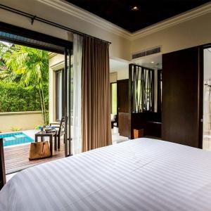 Villa with Plunge Pool
