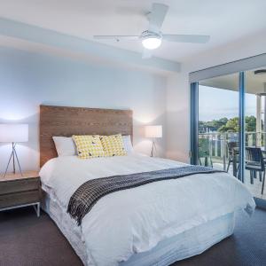 One-Bedroom Queen Bed Apartment 