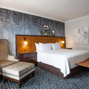 One Bedroom King Junior Suite