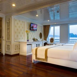 Elite Family Connecting Suite with Private Terrace  - 2 days 1 night