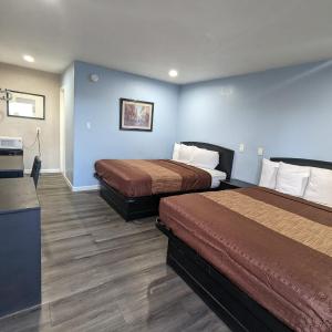 Queen Room with Two Queen Beds