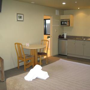 Deluxe Studio with Spa Bath
