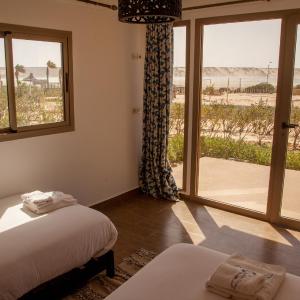 Bungalow with Sea View