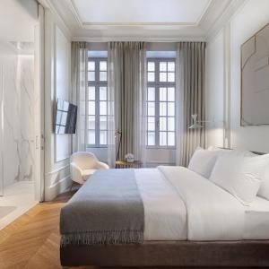 Athenian Room