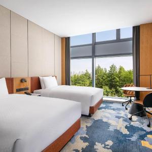 Deluxe Room with Two Double Beds