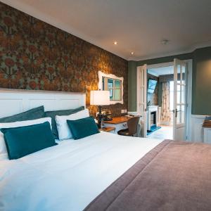 Club Double Room