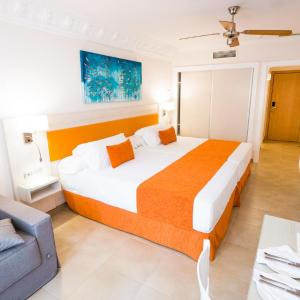 Superior Twin Room with Garden View (2 Adults + 2 Children)