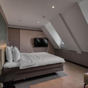 Loft Suite with Sea View