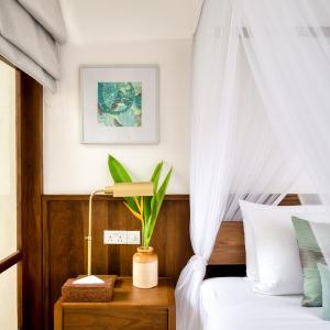 Palm View Room
