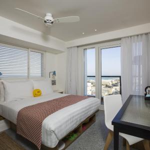 Classic Double or Twin Room with Balcony and Sea View