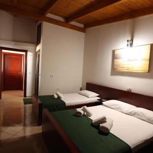 Quadruple Room with Sea View