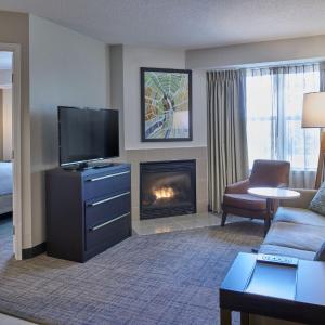 Two-Bedroom Suite with Fireplace