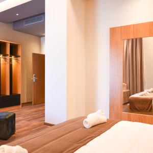 Junior Suite with Garden View