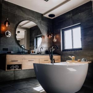 Deluxe Double Room with Bath